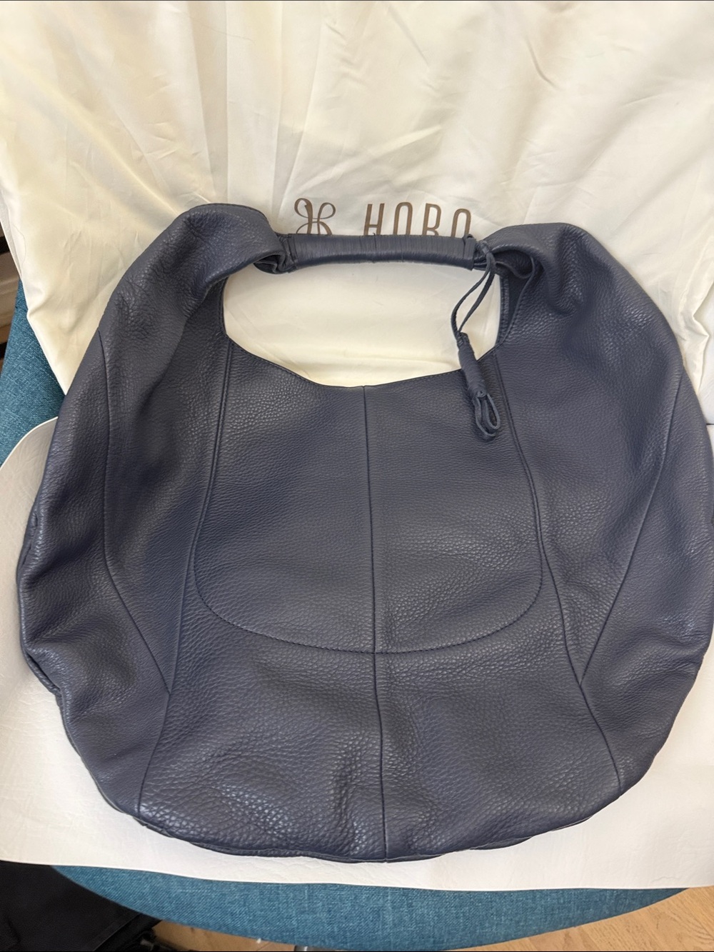 HOBO Brand Leather Purse: Medium Eclipse